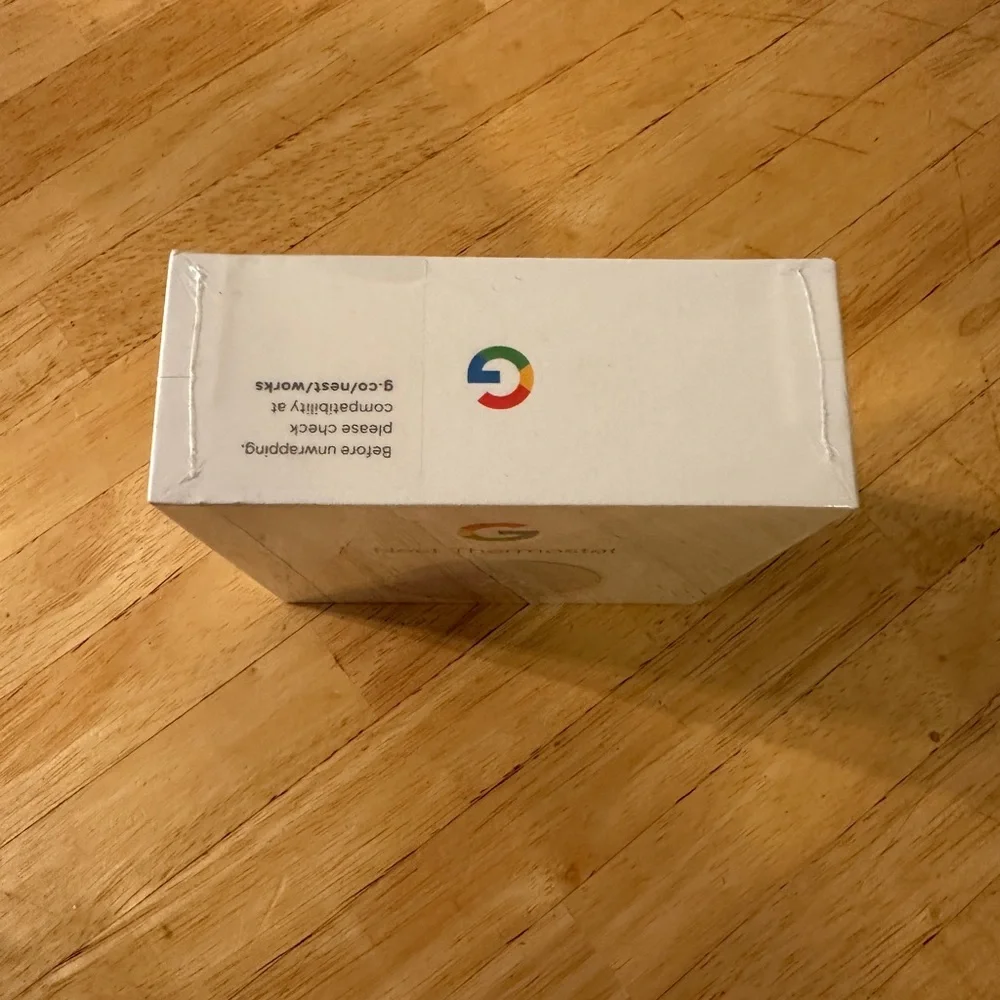 Google Nest Thermostat in Classic White